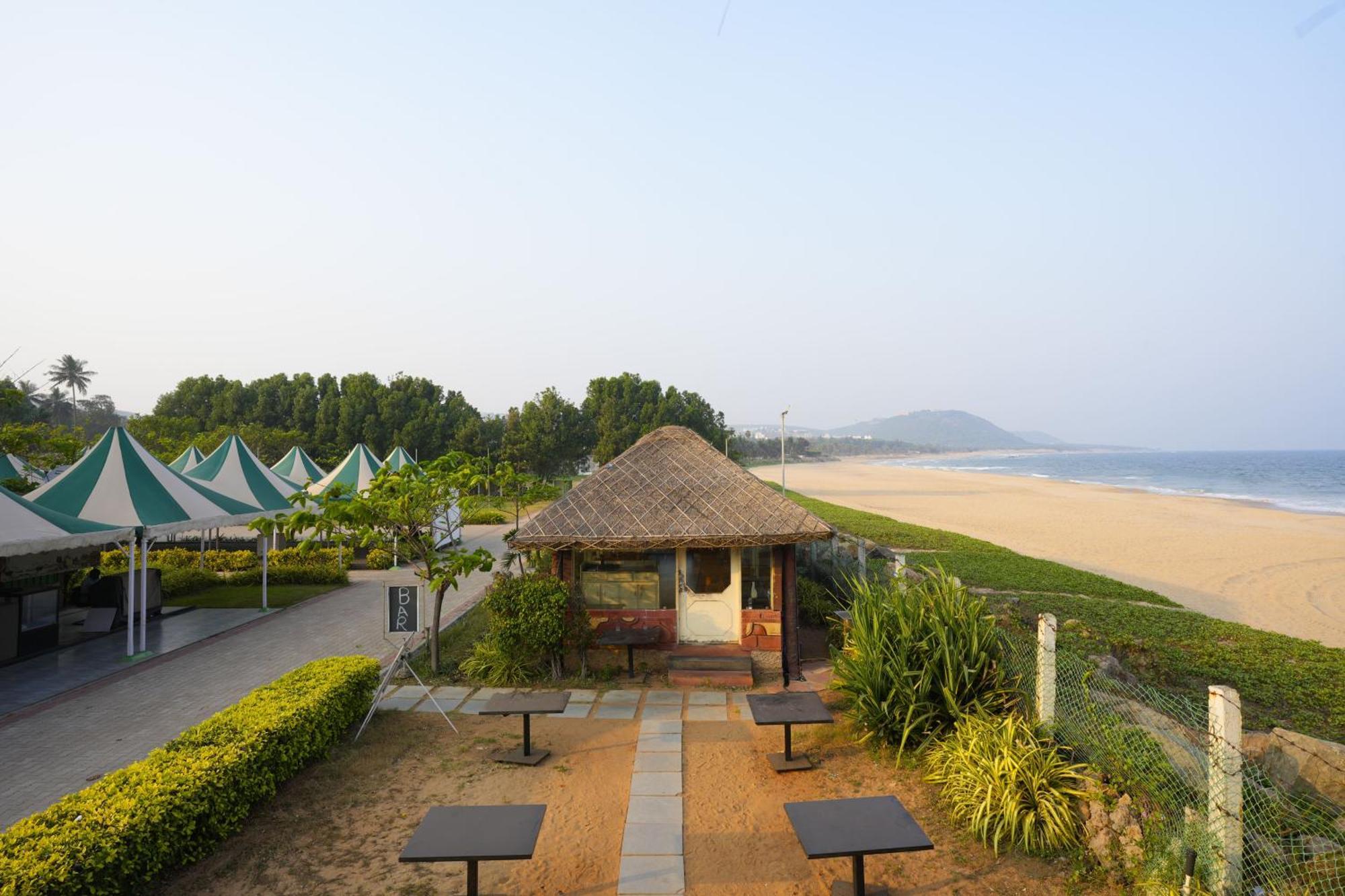 Shore Front Resort Visakhapatnam Exterior foto